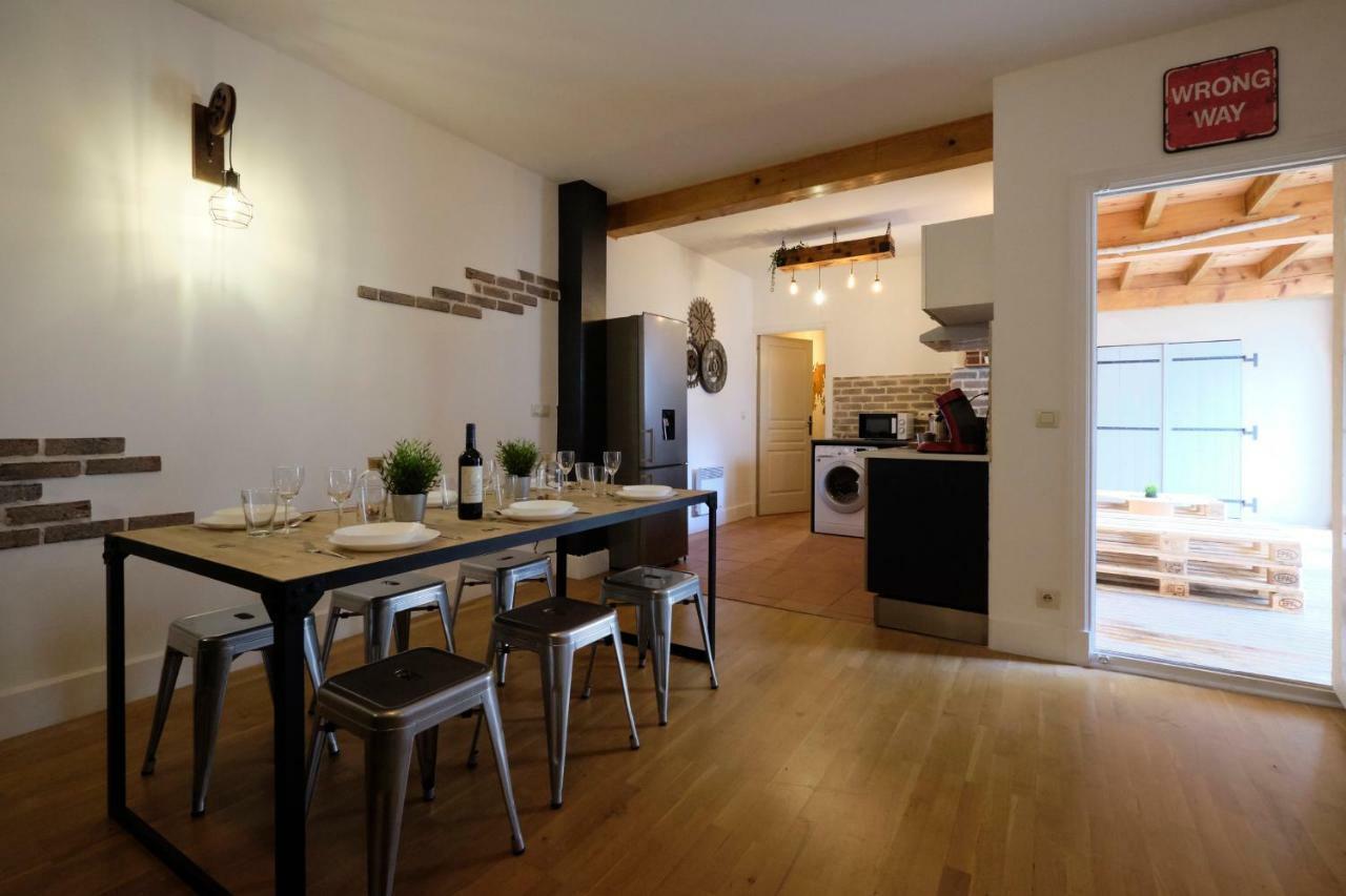Melina - Appartement Dans Les Remparts De La Bastide Avec Parking Et Terrasse Carcassonne Zewnętrze zdjęcie