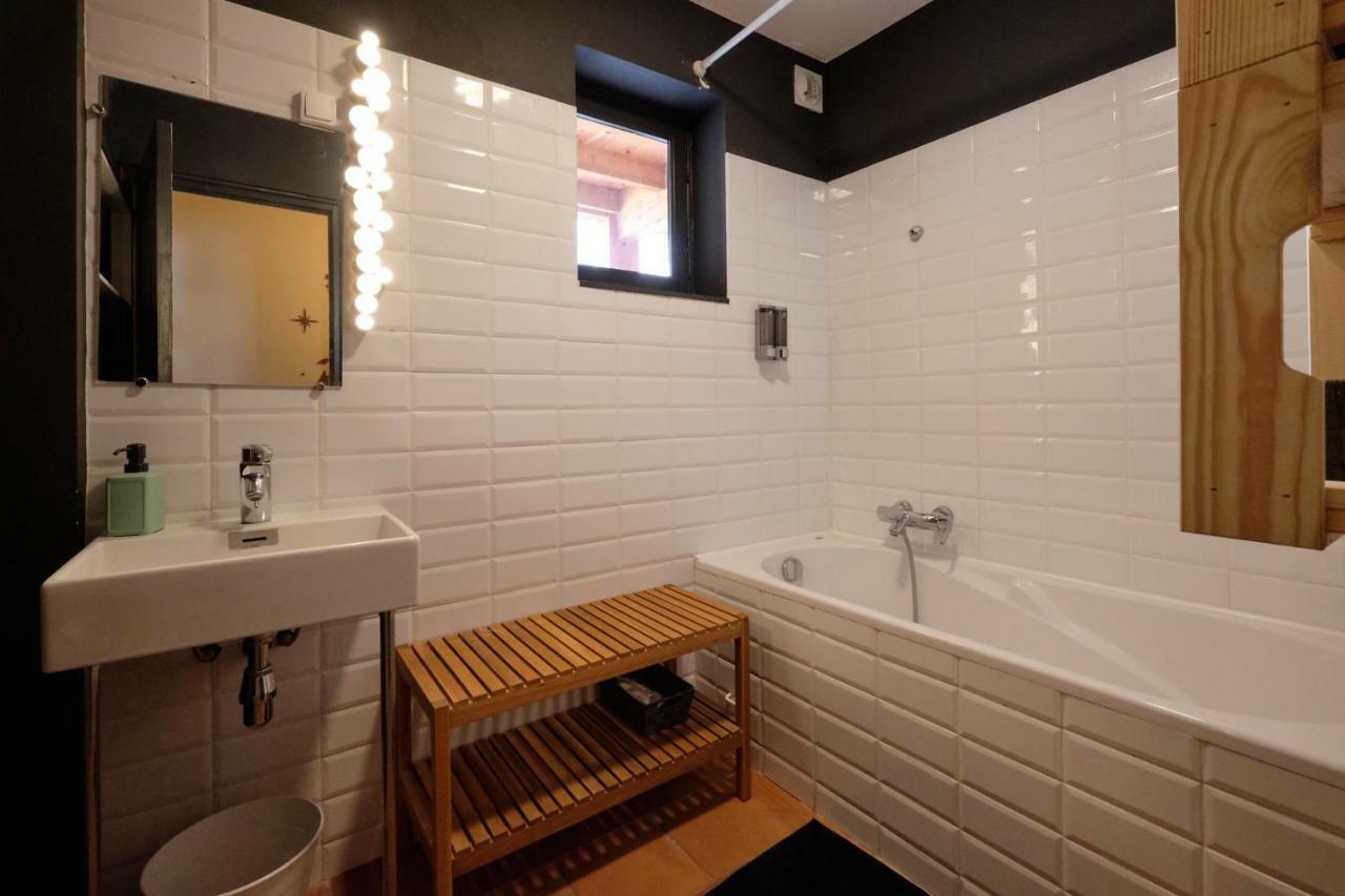 Melina - Appartement Dans Les Remparts De La Bastide Avec Parking Et Terrasse Carcassonne Zewnętrze zdjęcie